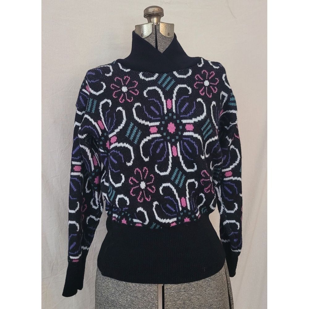 Vintage 80s Heavy Knit Black Neon Floral Ski Sweater Unique Snuggier Size Small